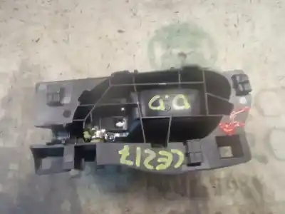 Second-hand car spare part interior right front handle for peugeot 308 confort oem iam references 9144c8  