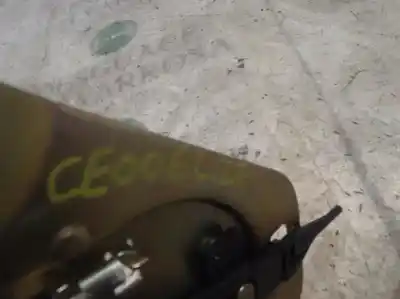 Peça sobressalente para automóvel em segunda mão motor c/c traseiro esquerdo por kia carnival ii 2.9 cdri ex referências oem iam 