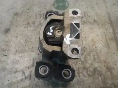 Second-hand car spare part gearbox support for land rover freelander (lr2) 2.2 td4 cat oem iam references lr006976