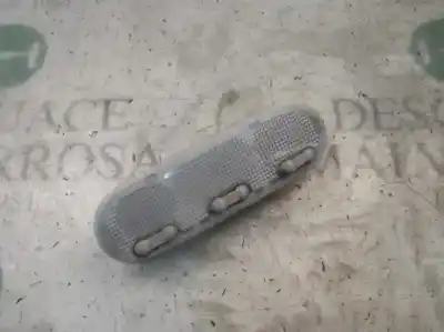 Peça sobressalente para automóvel em segunda mão farolim interior por renault scenic ii confort dynamique referências oem iam 