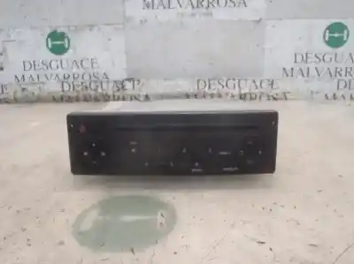 Recambio de automóvil de segunda mano de sistema audio / radio cd para nissan primastar (x..) avantour l1h1 2.7 t / 7-sitzer referencias oem iam 