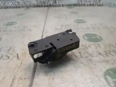 Second-hand car spare part interior left front handle for ford focus berlina (cap) ambiente (d) oem iam references   