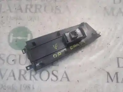 Second-hand car spare part right front power window switch for toyota corolla (_e12_) 1.4 d (nde120_) oem iam references 8481002041  