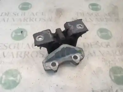 Second-hand car spare part right engine support for opel meriva cosmo oem iam references   