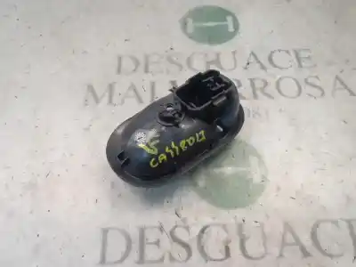 Second-hand car spare part interior left front handle for renault clio iii luxe privilege oem iam references   