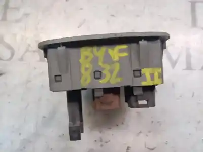 Peça sobressalente para automóvel em segunda mão módulo eletrônico por renault trafic combi (ab 4.01) 6 - plazas acristalado parcial 2.9t combi corto referências oem iam   