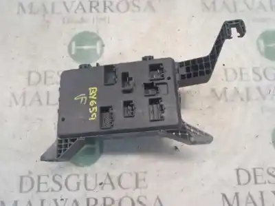 Second-hand car spare part fuse box unit for jaguar x-type 2.1 v6 24v cat oem iam references c2s17632  