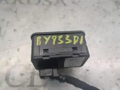 Second-hand car spare part left front power window switch for opel combo cargo oem iam references   