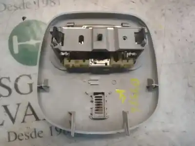 Peça sobressalente para automóvel em segunda mão farolim interior por peugeot 207 xs referências oem iam   