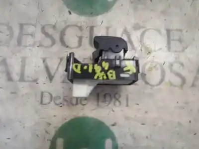 Second-hand car spare part right front power window switch for toyota iq 2 oem iam references   