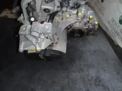 Автозапчастина б/у коробка передач для volkswagen new beetle (9c1, 1c1) 1.6 посилання на oem iam 02j300051f  euq