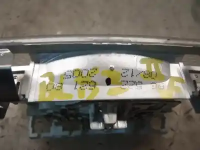 Second-hand car spare part interior light for citroen c4 berlina exclusive oem iam references   