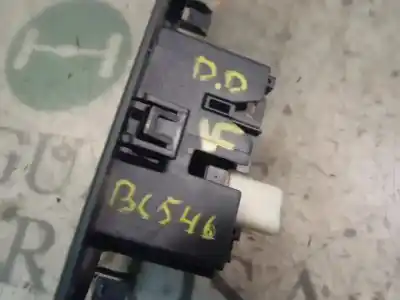 Second-hand car spare part right front power window switch for toyota auris luna oem iam references   