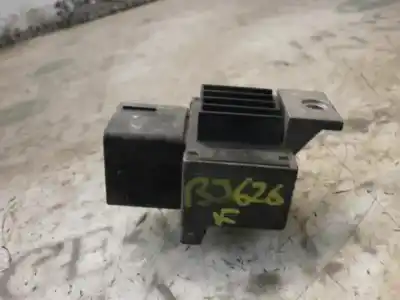 Second-hand car spare part glow plug for peugeot partner (s2) combi plus oem iam references 