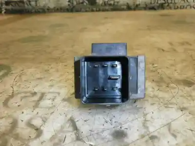 Second-hand car spare part glow plug for peugeot partner (s2) combi plus oem iam references   