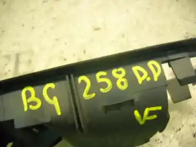 Second-hand car spare part interior right front handle for ford galaxy (vy) ambiente oem iam references   