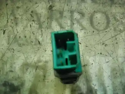 Second-hand car spare part electronic module for kia carnival td ls oem iam references 0k56a67540a  