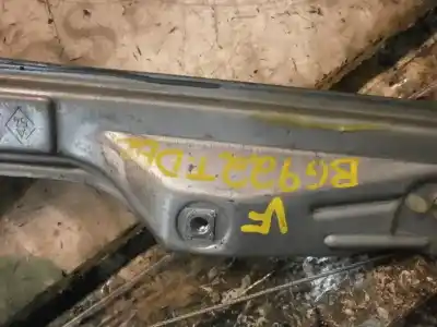 Автозапчастина б/у регулятор скла заднього правого для renault clio ii fase ii (b/cb0) authentique посилання на oem iam   