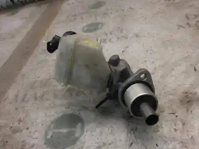 Second-hand car spare part brake pump for renault clio ii fase ii (b/cb0) authentique oem iam references   