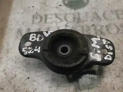 Peça sobressalente para automóvel em segunda mão suporte direito do motor por peugeot 107 urban referências oem iam 