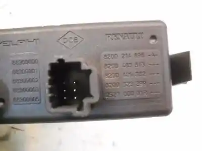 Piesă de schimb auto la mâna a doua avertizare pentru renault twingo dynamique referințe oem iam   