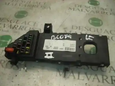 Peça sobressalente para automóvel em segunda mão caixa de fusíveis e relés por opel vectra c berlina comfort referências oem iam 