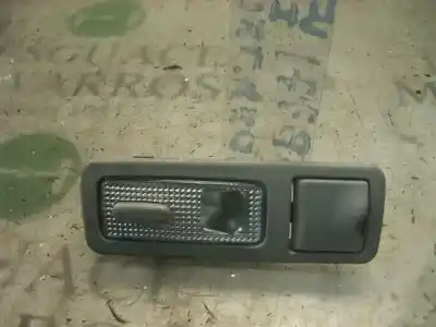 Pezzo di ricambio per auto di seconda mano lampada interna per peugeot 307 break / sw (s1) break xs riferimenti oem iam 