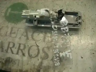 Pezzo di ricambio per auto di seconda mano lampada interna per peugeot 307 break / sw (s1) break xs riferimenti oem iam   