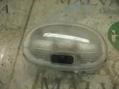 Peça sobressalente para automóvel em segunda mão farolim interior por mazda 2 berlina (dy) 1.4 diesel cat referências oem iam 