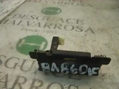 Peça sobressalente para automóvel em segunda mão puxador porta da mala por mazda 2 berlina (dy) 1.4 diesel cat referências oem iam 