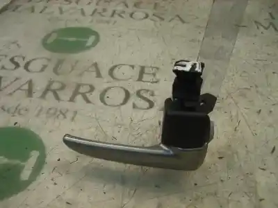 Peça sobressalente para automóvel em segunda mão puxador interior dianteiro direito por mazda 2 berlina (dy) 1.4 diesel cat referências oem iam 