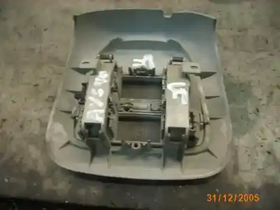 Peça sobressalente para automóvel em segunda mão farolim interior por opel combo familiar referências oem iam   