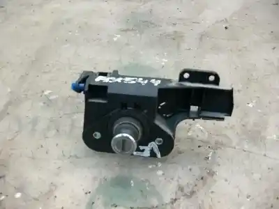 Peça sobressalente para automóvel em segunda mão puxador porta da mala por opel corsa c comfort referências oem iam 