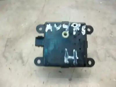 Peça sobressalente para automóvel em segunda mão motor de abertura da comporta de sofagem por nissan almera (n16/e) visia referências oem iam 