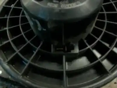 Peça sobressalente para automóvel em segunda mão motor de sofagem por mazda 2 berlina (dy) 1.4 diesel cat referências oem iam   