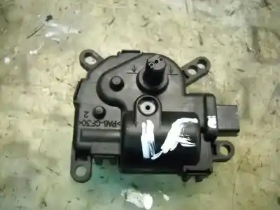 Peça sobressalente para automóvel em segunda mão motor de abertura da comporta de sofagem por ford fiesta (cbk) trend referências oem iam 