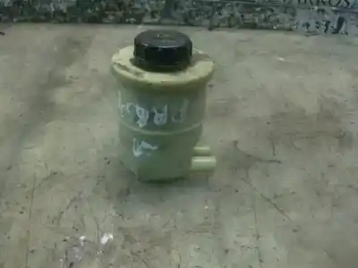 Second-hand car spare part power steering fluid tank for renault master ii phase 2 combi combi 2t8 l1 9 - plazas oem iam references   