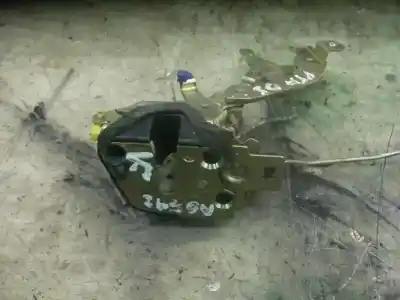 Peça sobressalente para automóvel em segunda mão fechadura da porta dianteira esquerda por suzuki ignis rg (fh) special edition referências oem iam 