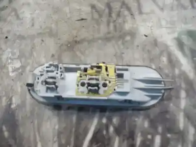 Second-hand car spare part interior light for renault clio iii confort expression oem iam references   