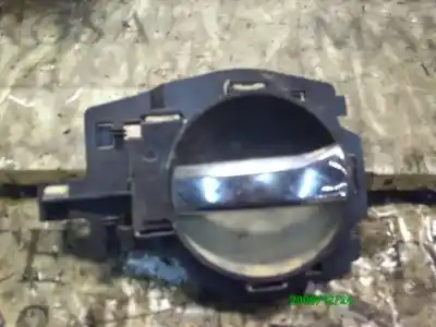 Pezzo di ricambio per auto di seconda mano maniglia interna posteriore sinistra per citroen c3 1.4 hdi exclusive riferimenti oem iam 