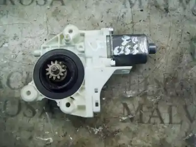 Peça sobressalente para automóvel em segunda mão motor elevador vidro dianteiro direito por ford focus berlina (cap) 1.8 tdci turbodiesel cat referências oem iam 