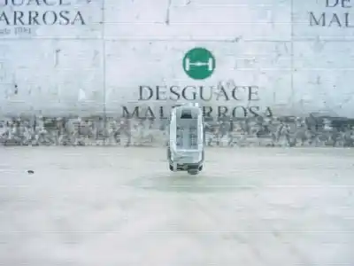 Second-hand car spare part right front power window switch for renault scenic ii authentique oem iam references   