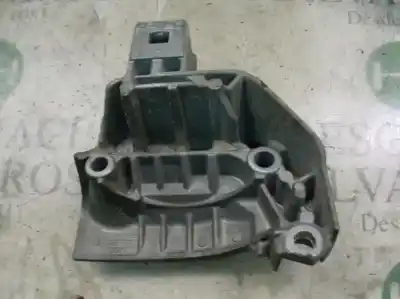 Second-hand car spare part rear engine support for renault clio ii fase ii (b/cb0) authentique oem iam references   
