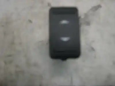 Автозапчасти б/у УПРАВЛЕНИЕ ЗАДНИМИ ПРАВЫМИ СТЕКЛАМИ за FORD FOCUS BERLINA (CAP)  ссылки OEM IAM   