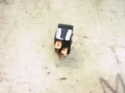 Second-hand car spare part right front power window switch for audi a4 avant (b5) * oem iam references   