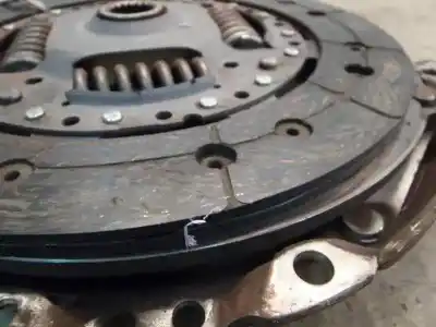 Pezzo di ricambio per auto di seconda mano kit frizione per peugeot 308 confort riferimenti oem iam   