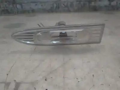Peça sobressalente para automóvel em segunda mão farolim do lado esquerdo por hyundai accent (mc) gl referências oem iam 923031e000