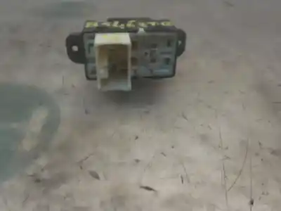 Peça sobressalente para automóvel em segunda mão botão / interruptor elevador vidro traseiro esquerdo por hyundai accent (mc) gl referências oem iam 935801e001