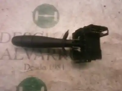 Pezzo di ricambio per auto di seconda mano comando pulito per opel vivaro combi 2.7t corto riferimenti oem iam   