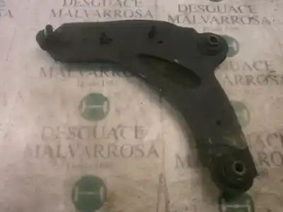 Peça sobressalente para automóvel em segunda mão braço de suspensão inferior esquerdo dianteiro por opel vivaro combi 2.7t corto referências oem iam 